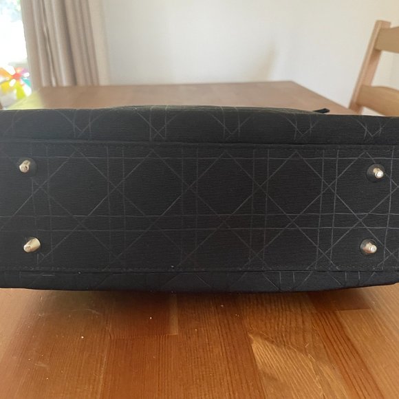 NWOT Christian Dior Black Quilted Cannage Large Cosmetic Bag - Picture 7 of 10